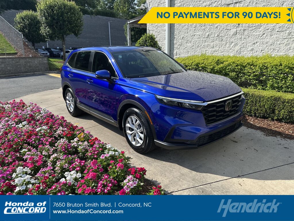 2023 Honda CR-V LX — photo 1 of 7
