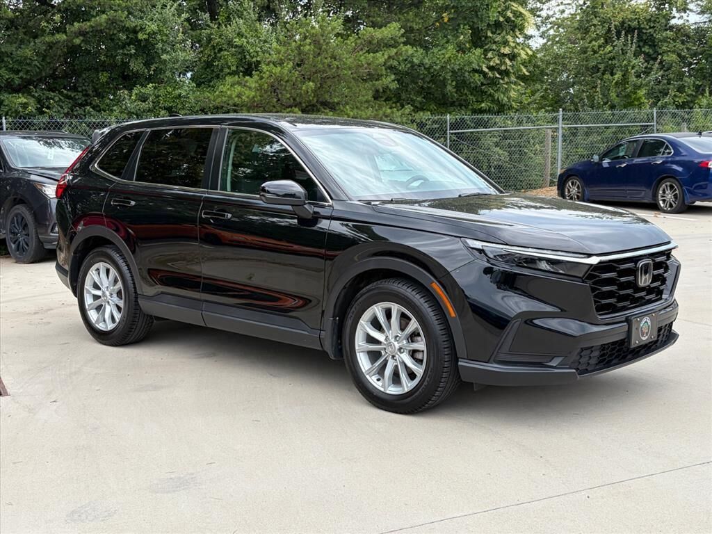 2024 Honda CR-V EX — photo 1 of 2