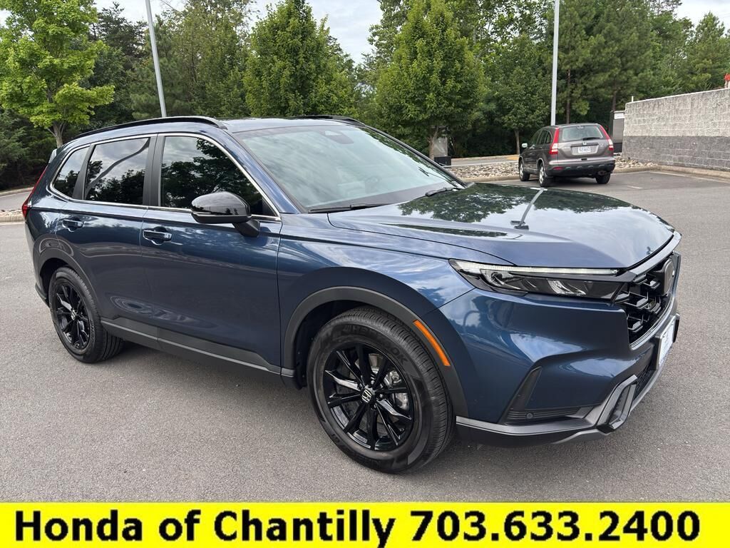 2025 Honda CR-V Hybrid Sport-L — photo 1 of 13