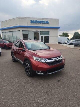 2017 Honda CR-V Touring — photo 1 of 7