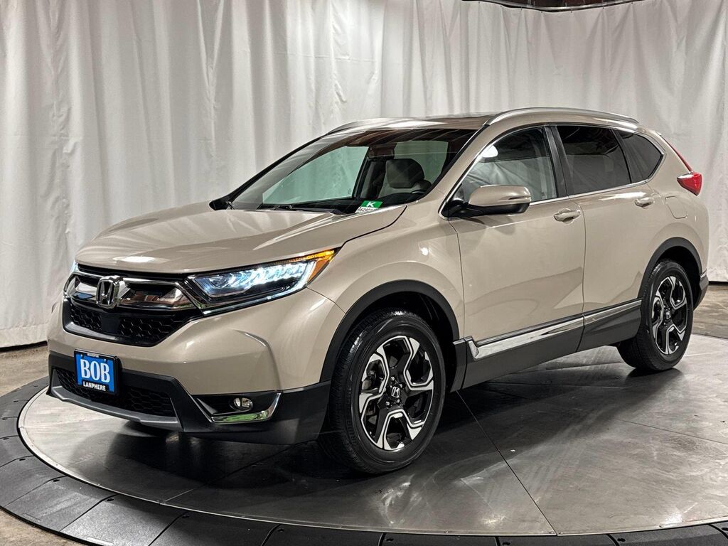2018 Honda CR-V Touring — photo 1 of 1