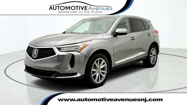 2023 Acura RDX w/Technology Package — photo 1 of 13