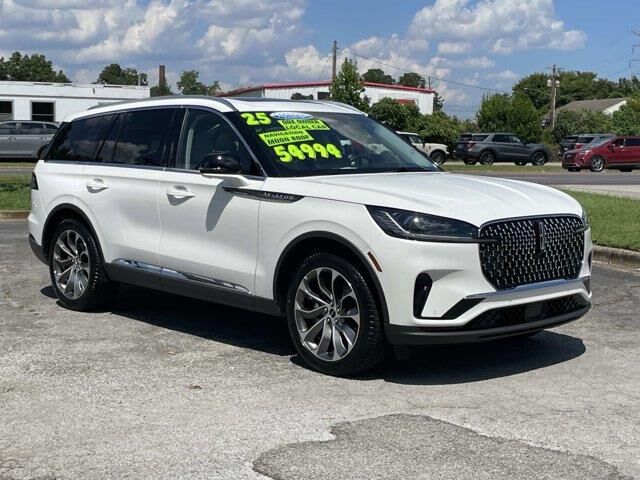 2025 Lincoln Aviator Premiere