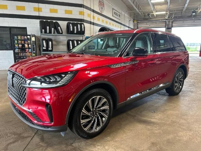 2025 Lincoln Aviator Premiere