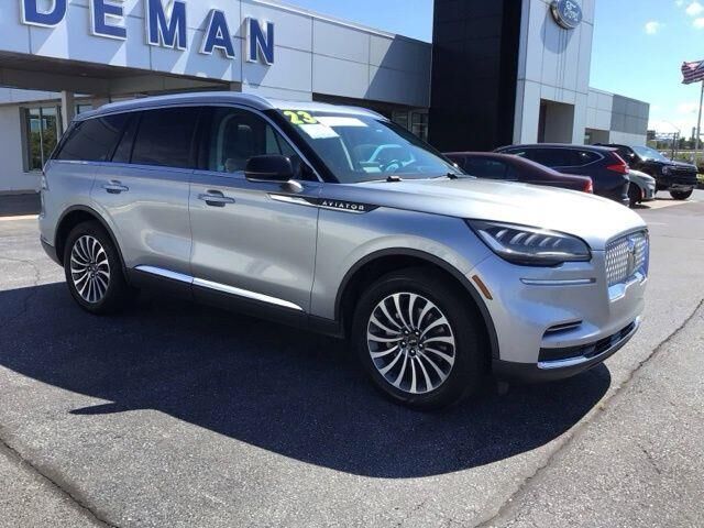 2023 Lincoln Aviator Standard