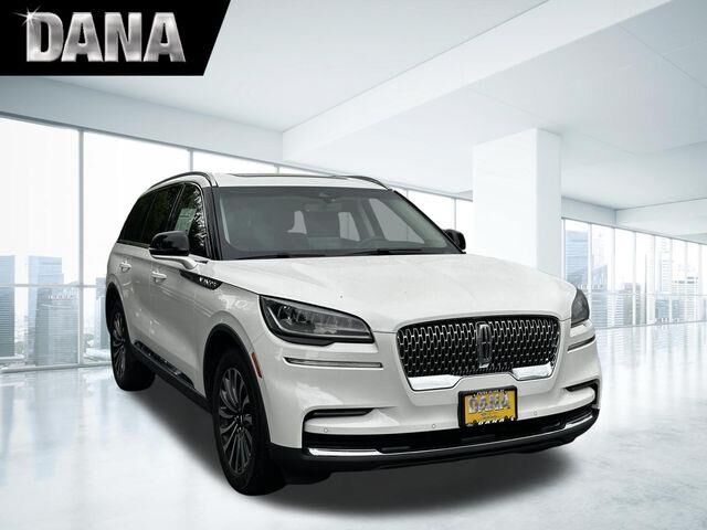 2023 Lincoln Aviator Standard