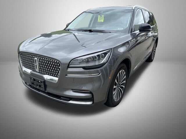 2023 Lincoln Aviator Standard