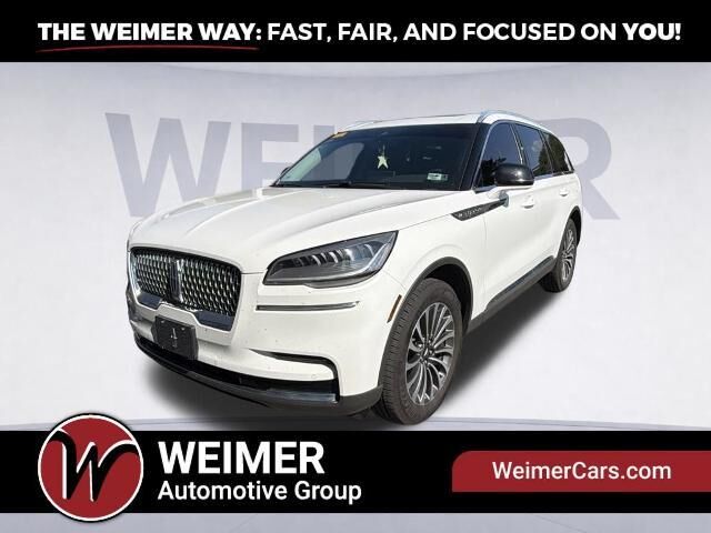 2022 Lincoln Aviator Standard