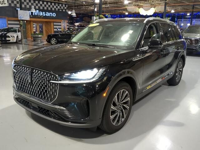 2025 Lincoln Aviator Premiere