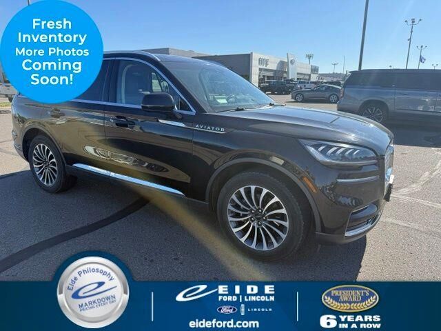 2023 Lincoln Aviator Standard