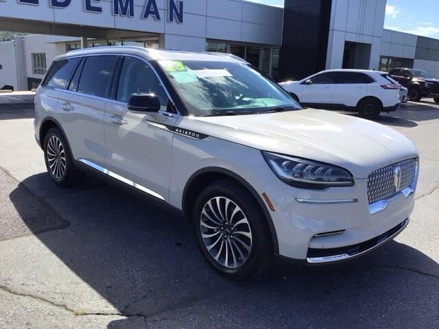 2023 Lincoln Aviator Standard
