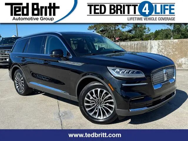 2023 Lincoln Aviator Standard
