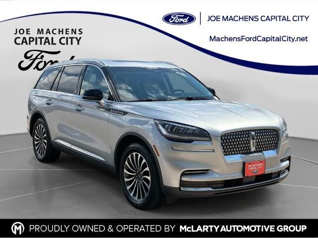 2023 Lincoln Aviator Standard
