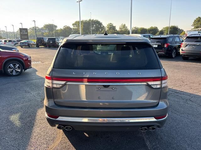 2023 Lincoln Aviator Standard