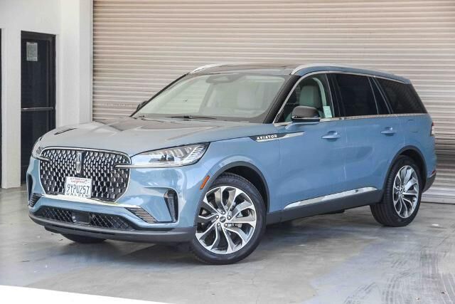 2026 Lincoln Aviator Reserve — photo 1 of 1