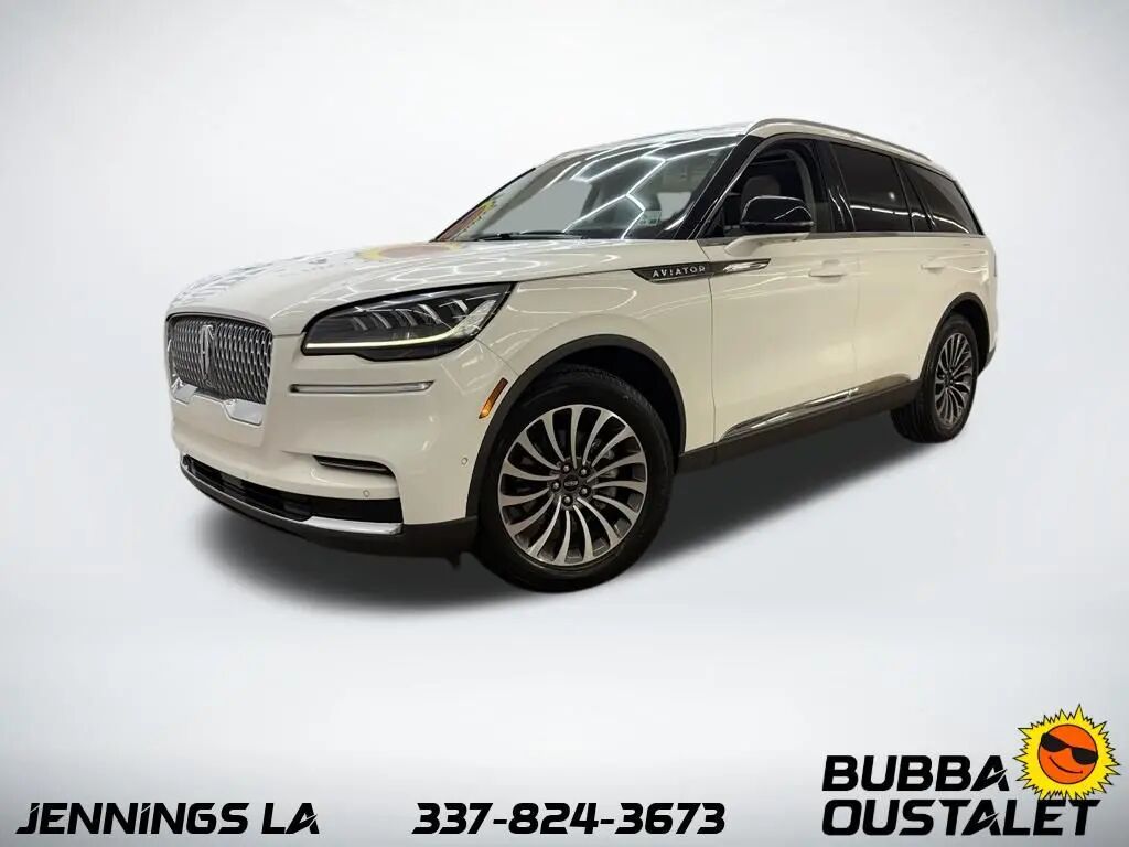 2022 Lincoln Aviator Reserve — photo 1 of 13
