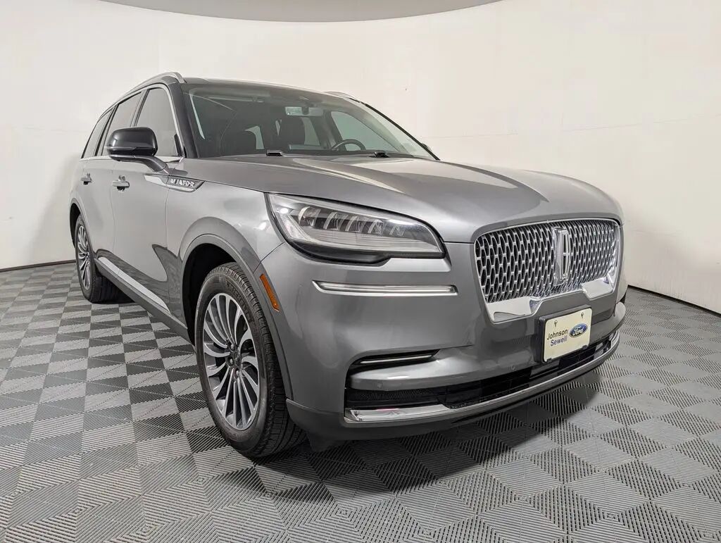 2024 Lincoln Aviator Reserve — photo 1 of 13