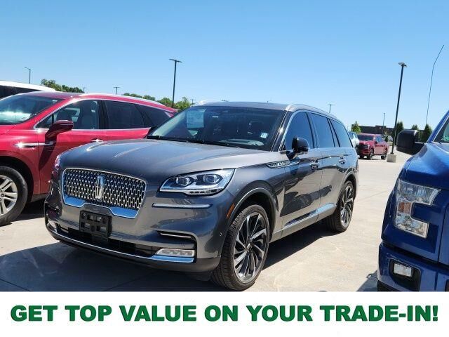 2023 Lincoln Aviator Reserve — photo 1 of 13