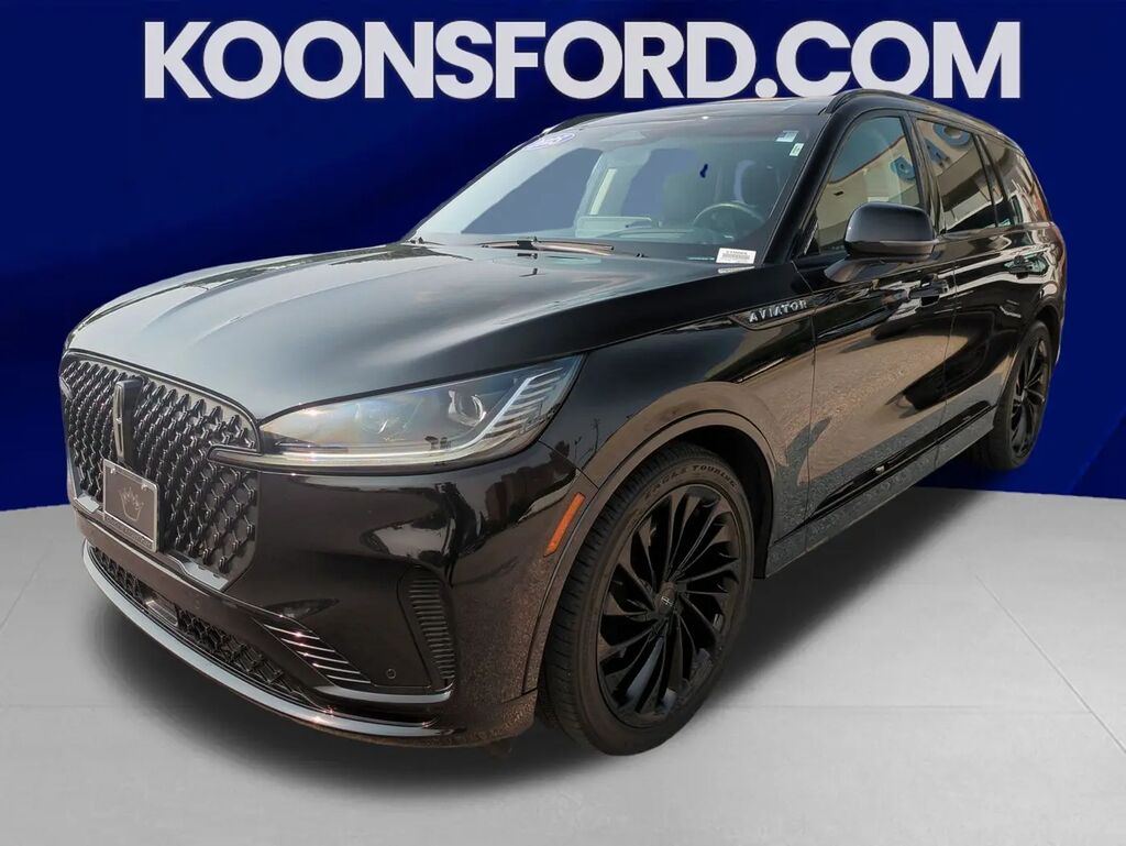 2025 Lincoln Aviator Reserve — photo 1 of 13