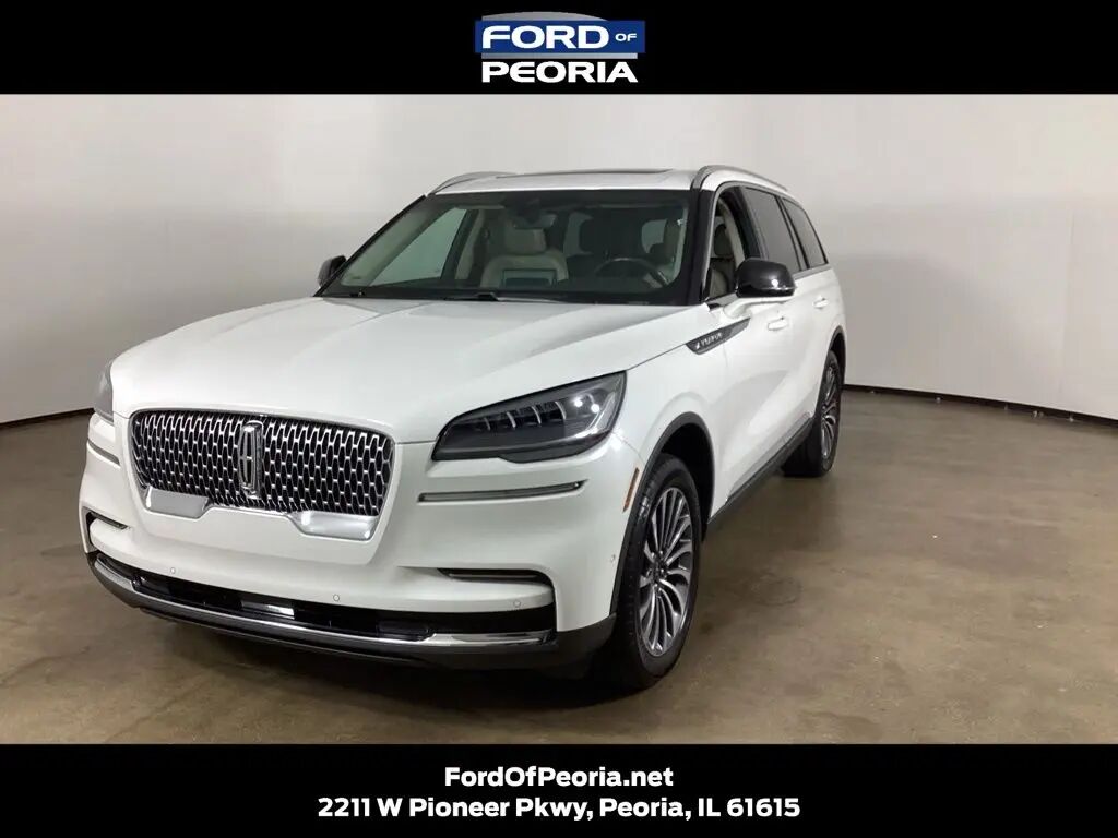 2022 Lincoln Aviator Reserve — photo 1 of 13
