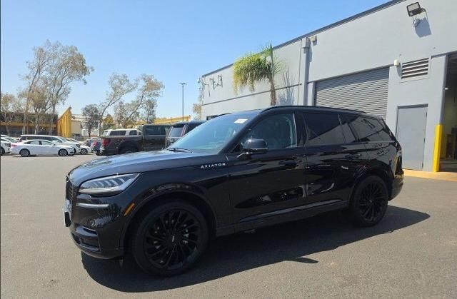 2024 Lincoln Aviator Reserve — photo 1 of 2