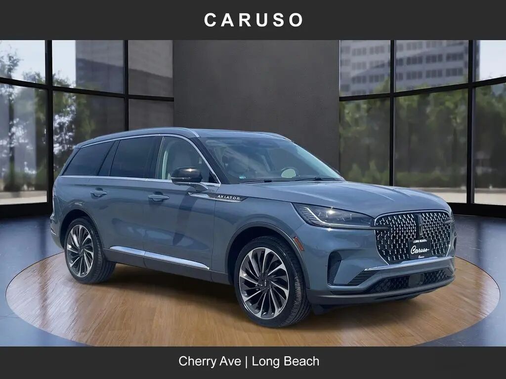 2026 Lincoln Aviator Reserve — photo 1 of 13