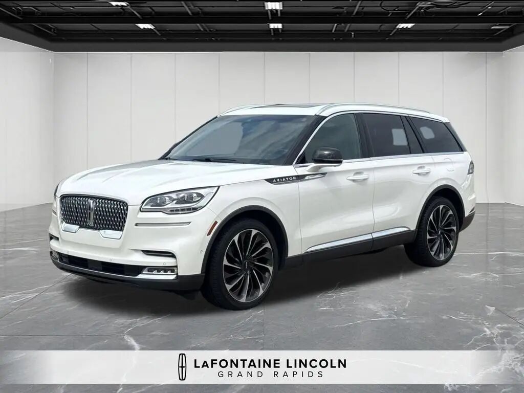 2020 Lincoln Aviator Reserve — photo 1 of 13
