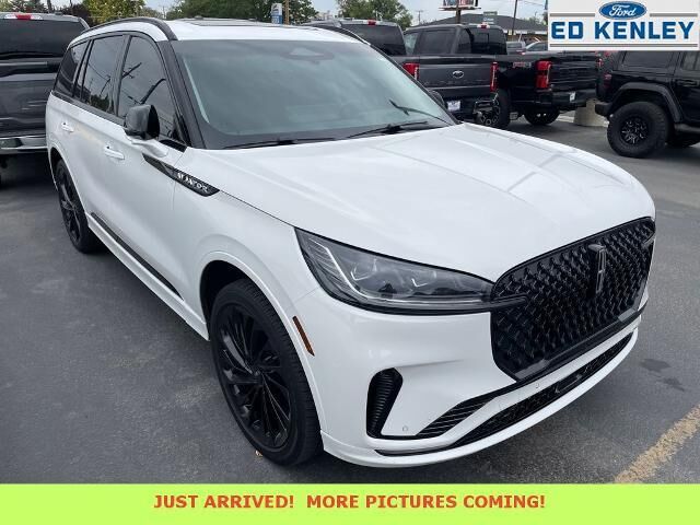2025 Lincoln Aviator Reserve