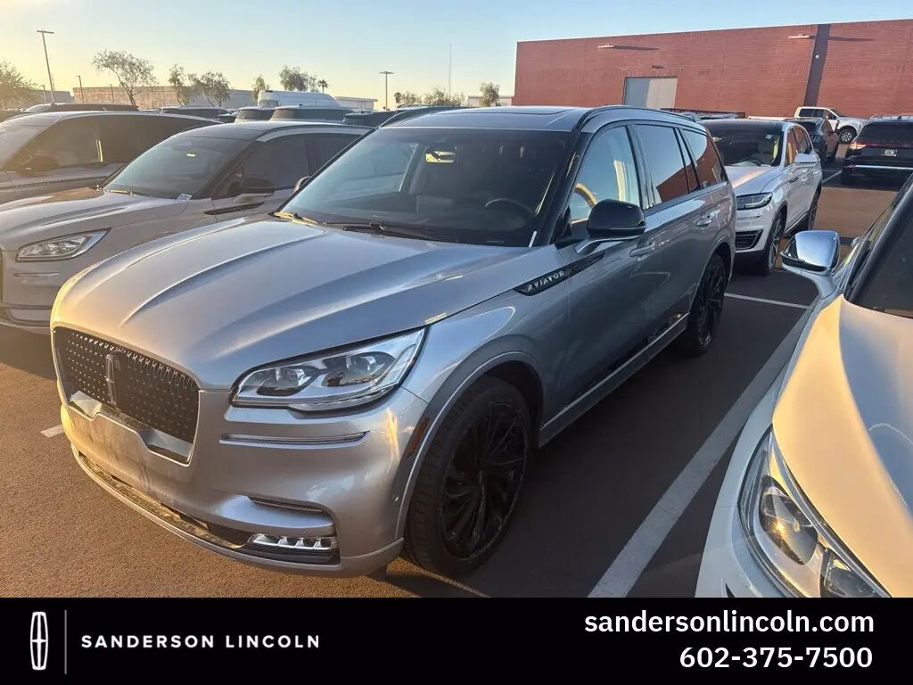2023 Lincoln Aviator Reserve — photo 1 of 2
