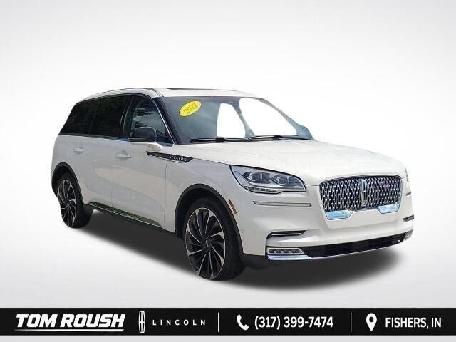 2022 Lincoln Aviator Reserve — photo 1 of 13