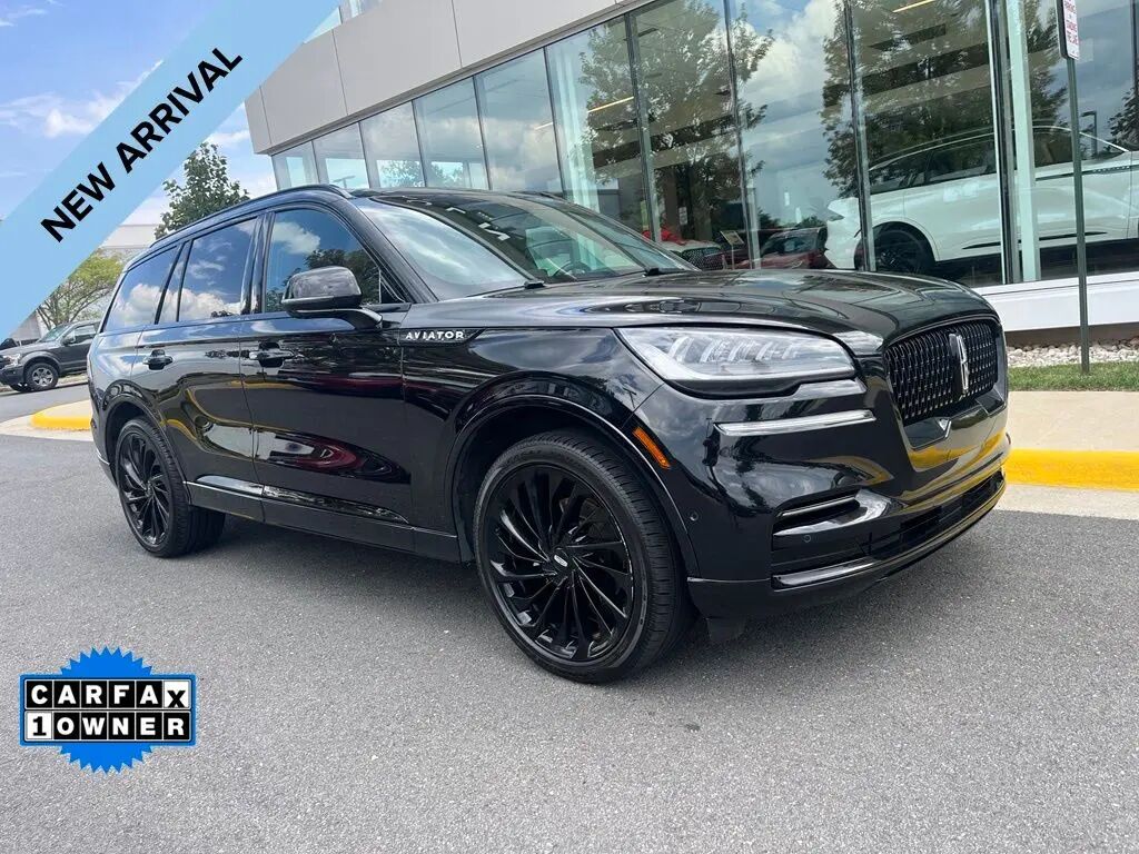 2024 Lincoln Aviator Reserve — photo 1 of 13