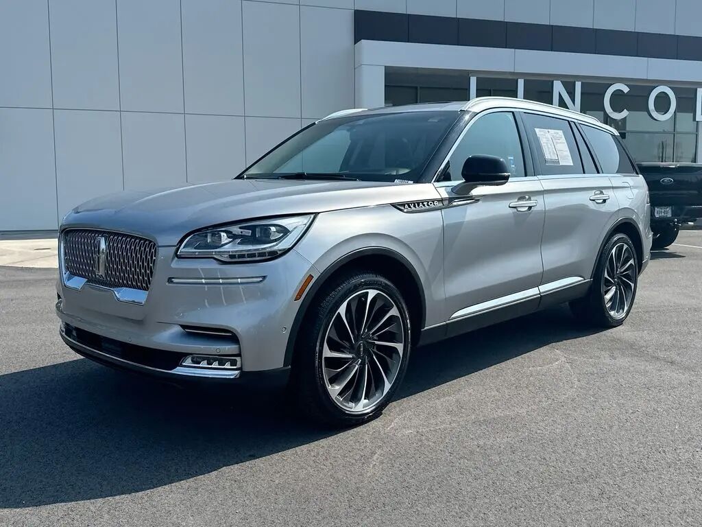 2021 Lincoln Aviator Reserve — photo 1 of 13