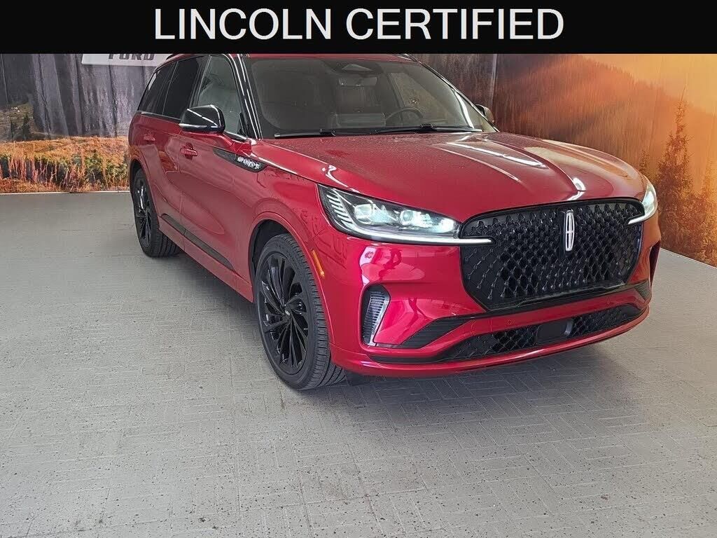 2025 Lincoln Aviator Reserve — photo 1 of 1