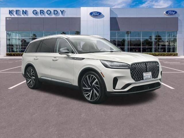 2025 Lincoln Aviator Reserve