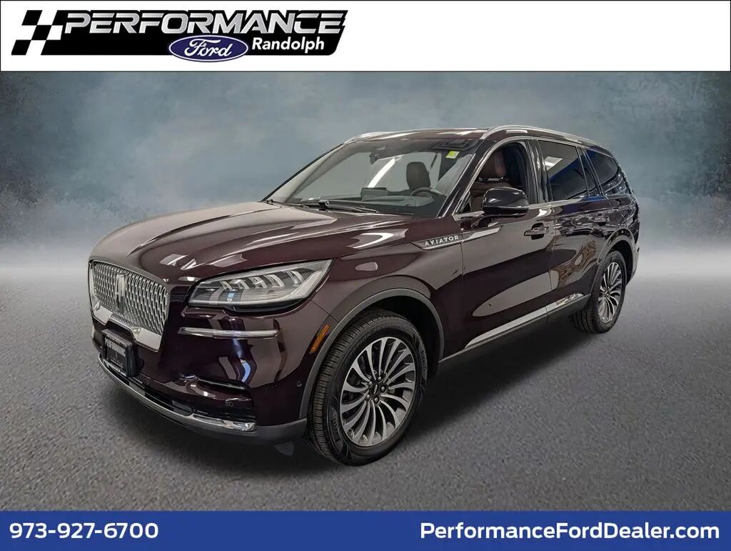 2023 Lincoln Aviator Reserve — photo 1 of 13