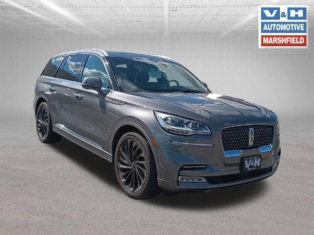 2021 Lincoln Aviator Reserve — photo 1 of 4