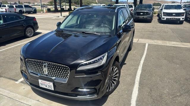 2023 Lincoln Aviator Reserve — photo 1 of 13