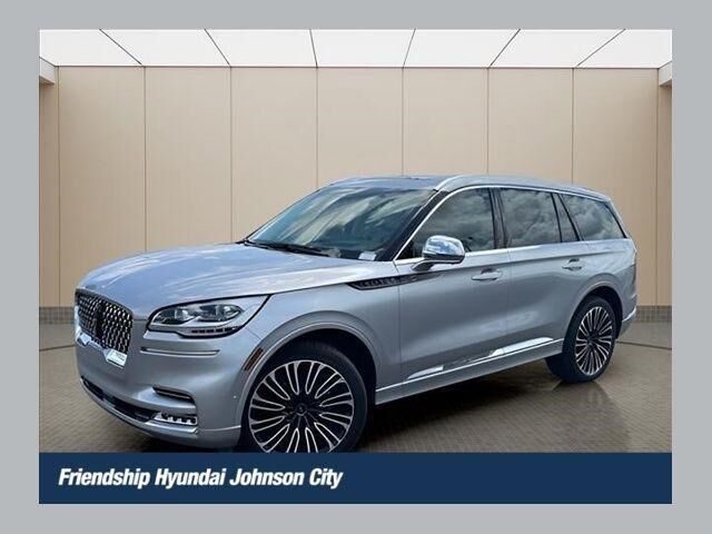 2020 Lincoln Aviator Black Label — photo 1 of 13