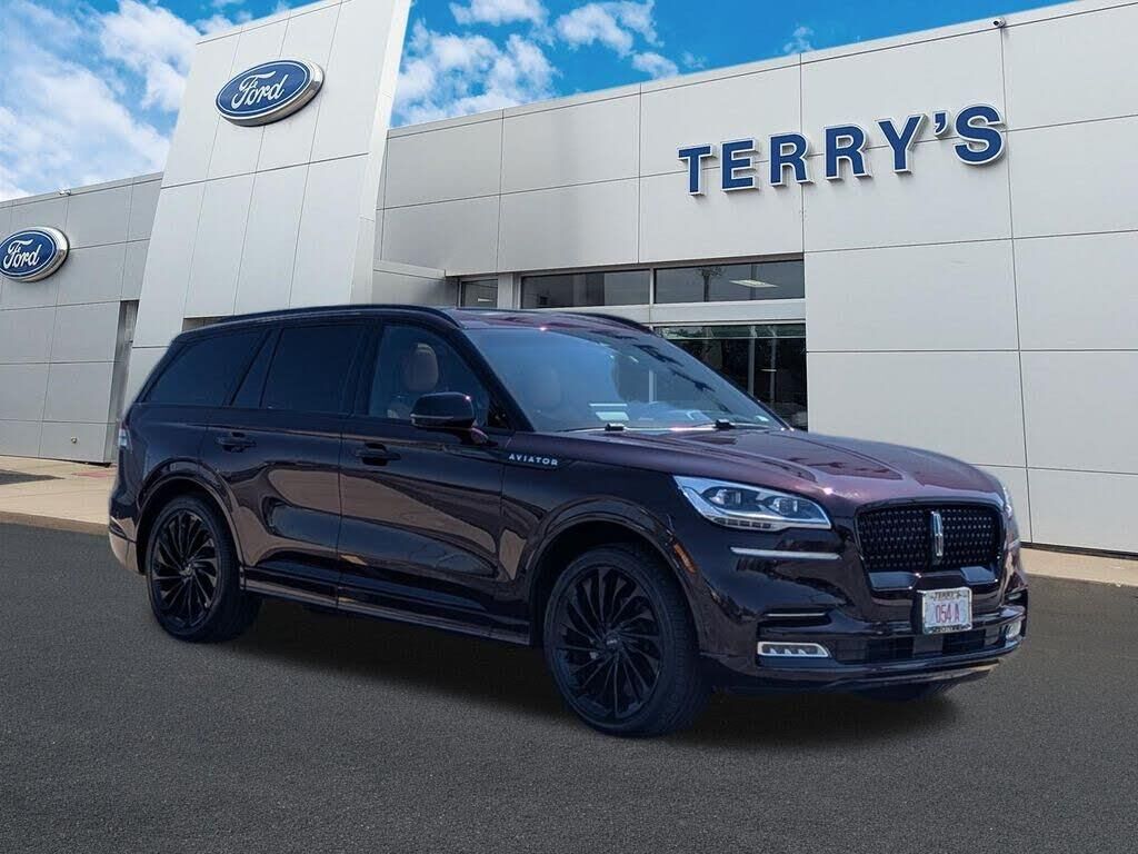 2024 Lincoln Aviator Black Label — photo 1 of 1