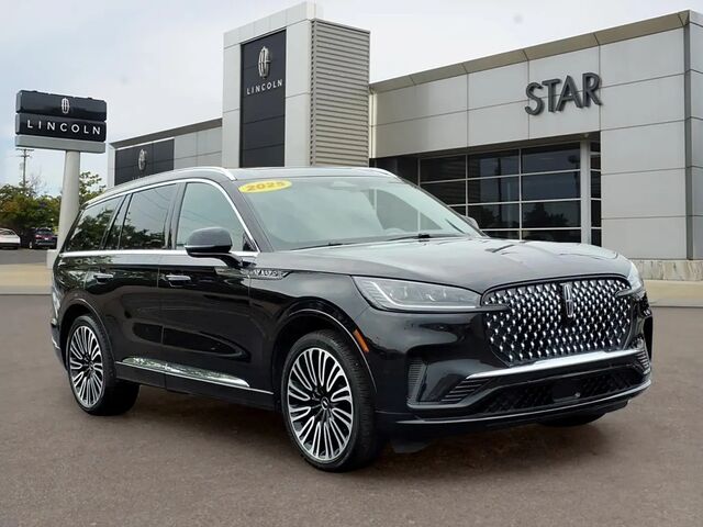 2025 Lincoln Aviator Black Label