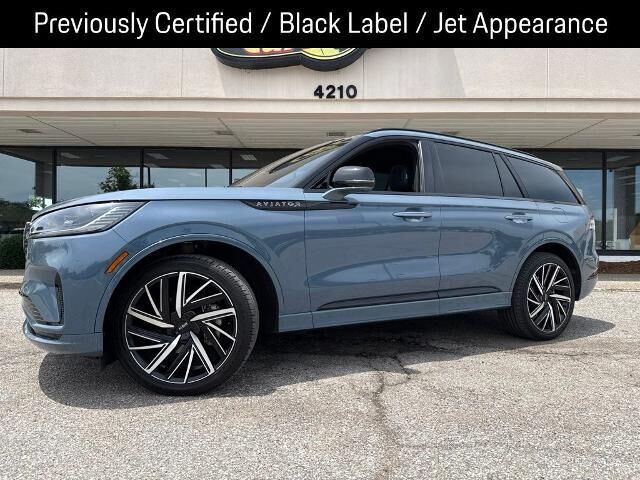 2025 Lincoln Aviator Black Label