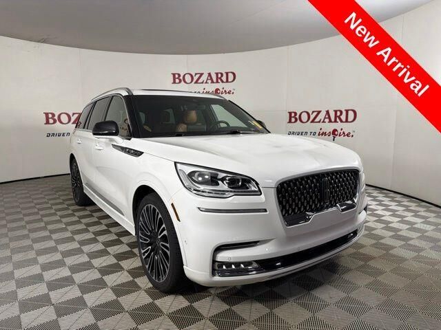 2024 Lincoln Aviator Black Label