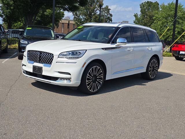 2022 Lincoln Aviator Black Label