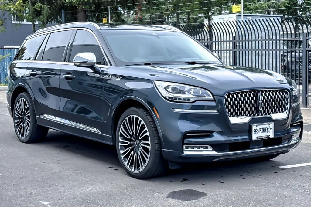 2022 Lincoln Aviator Black Label