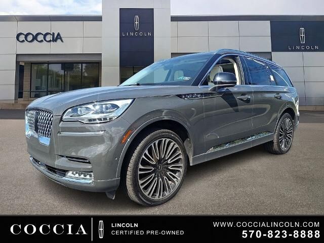 2023 Lincoln Aviator Black Label