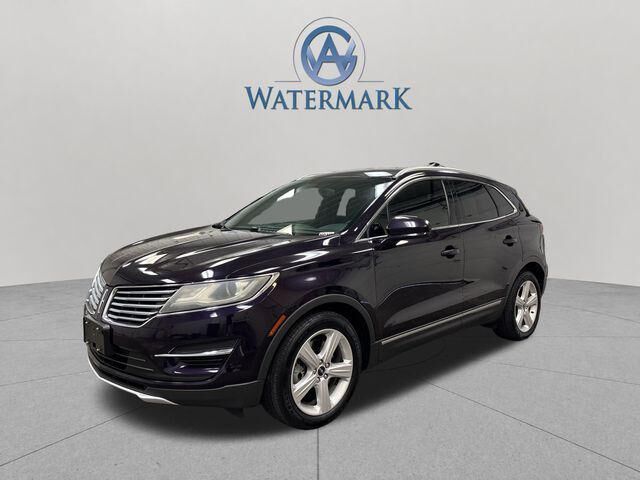 2015 Lincoln MKC Base