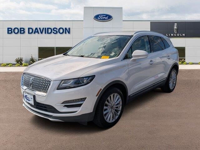 2019 Lincoln MKC Premiere — photo 1 of 13