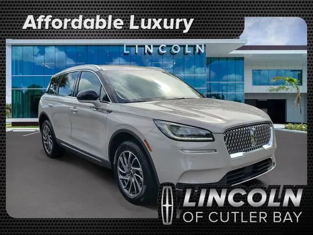 2022 Lincoln Corsair Standard — photo 1 of 13