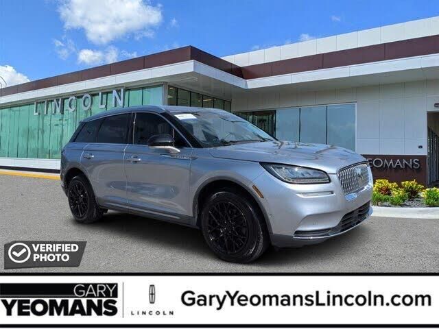 2022 Lincoln Corsair Standard — photo 1 of 1