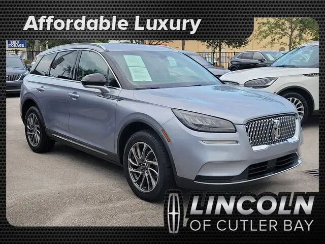 2022 Lincoln Corsair Standard — photo 1 of 1
